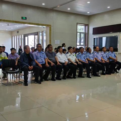 章丘区明水街道佳美如康家园举办“爱心助残 温暖同行”捐赠活动