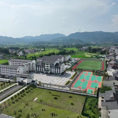 修水县澳缘中学2025秋季七年级新生阳光分班结果公示