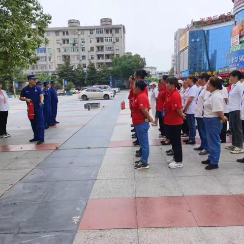 勤练消防技能，人人防火保平安——中百仓储黄冈区域罗田店组织开展消防安全演练活动