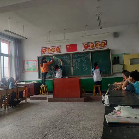 “欢庆六一，童心飞扬”乐营完全小学五一班六一儿童节