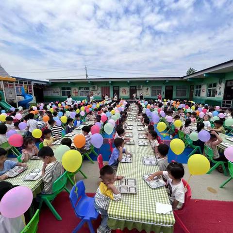 “食”光美好，尽“膳”尽美” ——大风车幼儿园欢庆六一自助餐活动