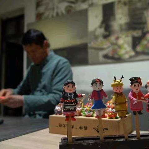 以匠心精神培育青年成长——锡盟分行二中支行团支部开展学习视频活动