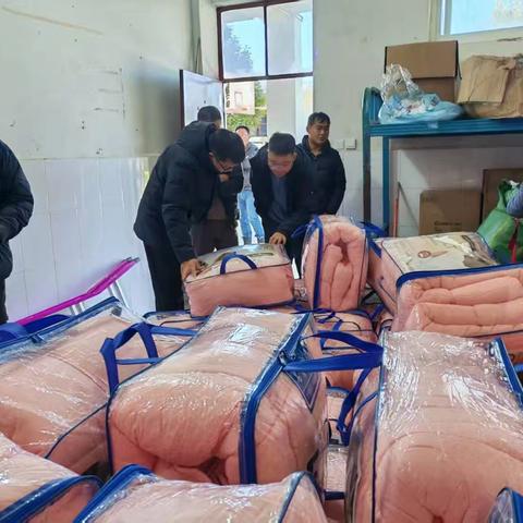 中欧国际工商学院赴明子完小开展深度捐赠与调研活动