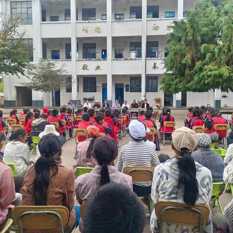 法润校园护成长    家校警社共护航    ——涌宝镇龙马塘小学联合派出所、司法所开展法治教育专题活动