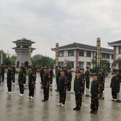 明德希望教育“小小特种兵”军事开智夏令营