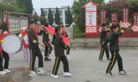 彝良县树林乡中心小学2023年“学习二十大争做好队员”庆六一活动