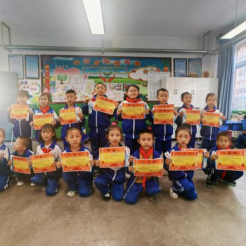 一年级（1）班六一点滴