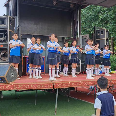 梁堤头镇中心小学庆祝六一文艺汇演