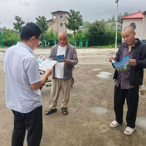 中原银行上蔡支行开展反假货币宣传活动