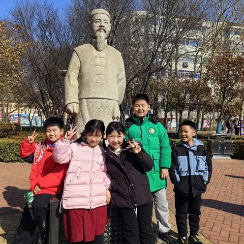 快乐的旅程，幸福的相聚     ——大华小学三年级三班自组织学习小组活动总结