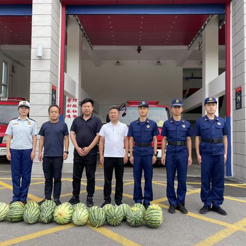 情系“火焰蓝”太平镇政府领导亲切慰问元平路小型站