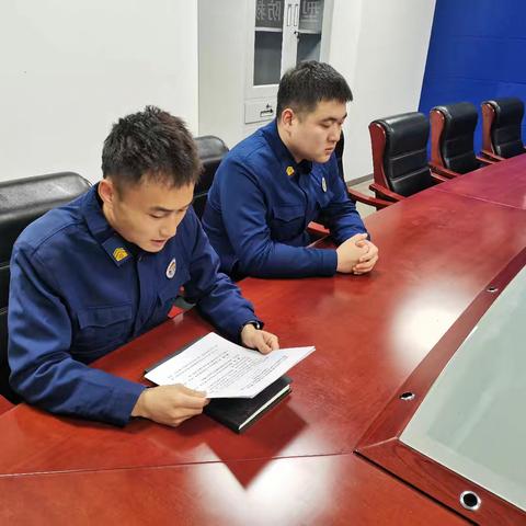 广德路小型站传达学习总队“2.26”党委扩大会议和支队“2.27”党委扩大会议精神