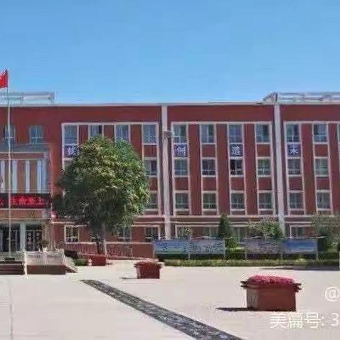 ‍      最美人间四“阅”天   书香作伴好时光 ‍                   读书行动开始啦！