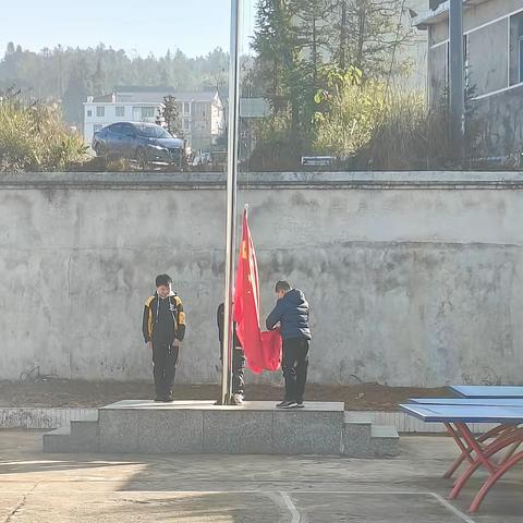 俊龙希望小学“趣味运动会”活动