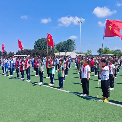 童心向党 领巾飘扬｜茨榆坨第三小学2025年少先队入队仪式圆满举行