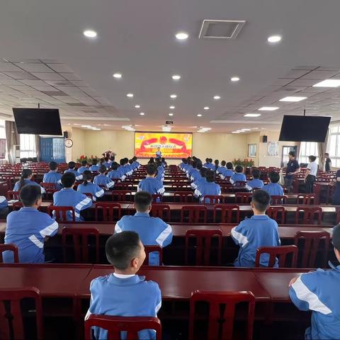 庄严宣誓，光荣入团——安阳市七中教育集团2023年新团员入团仪式