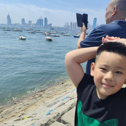 快乐生活，充实暑假 ——施州民族小学204班 陈敬然