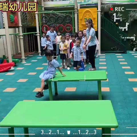 福蒙瑞幼儿园大班的周精彩生活瞬间