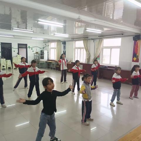 心随舞动  艺趣无限