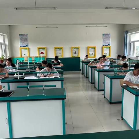 学习新课标、践行新理念、赋能新课程—巴达尔胡中心学校课程标准培训