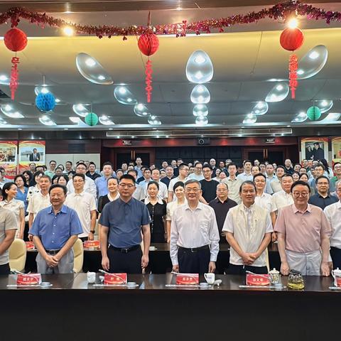 医心向党践初心 沪赣同心护健康——庆祝建党105周年沪赣大型公益义诊活动在沪举行