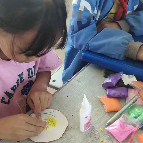 冰淇淋送来夏日的清凉      淅川县滔河乡直小学社团活动纪实