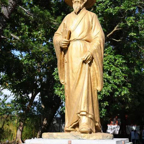 人文历史与自然地理的奇妙碰撞——记雁峰学子（八年级519班）儋州东坡书院，石花水洞研学之旅