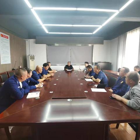 涉县应急管理局召开森林草原消防专业队伍动员部署会议