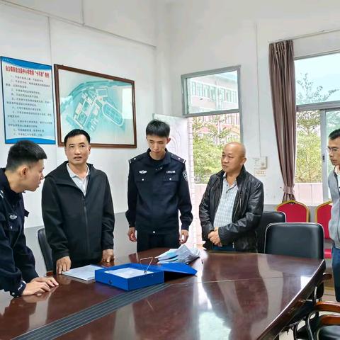 县综合检查组莅临牙叉实验学校检查指导工作