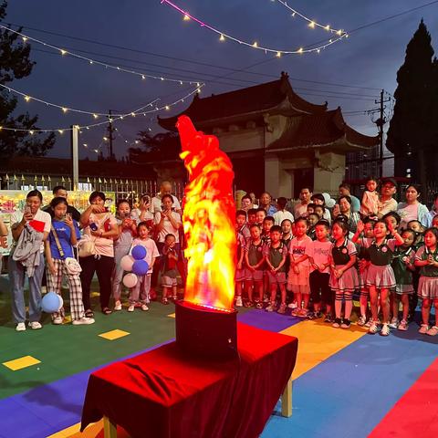 济南市中区乐迪幼儿园大班毕业篝火晚会