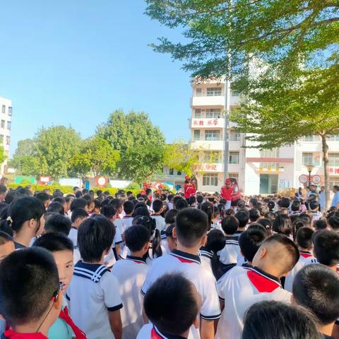 【开学典礼】幸福开学季，喜迎开学礼— —前山镇中心小学举行2023年秋季开学典礼