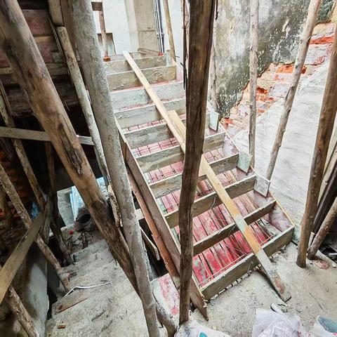 金沙街综合行政执法队9月26日工作简报