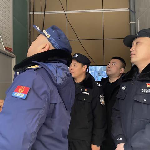 消警联动，除险清患--眉县消防救援大队联合城关派出所开展高层住宅小区消防安全专项检查