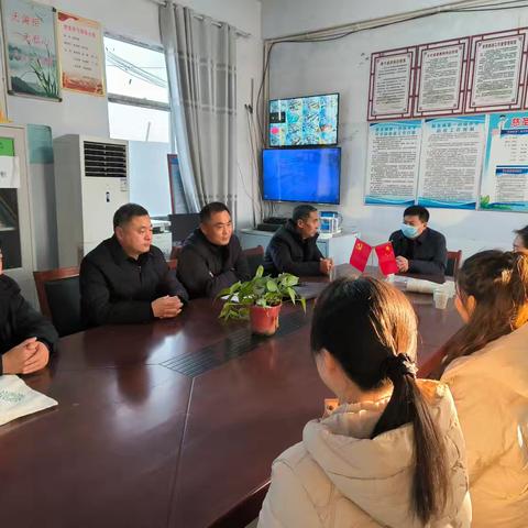 同课异构绽匠心 校际共研促高效 ——柘城县慈圣镇中心学校高效课堂建设教研活动纪实