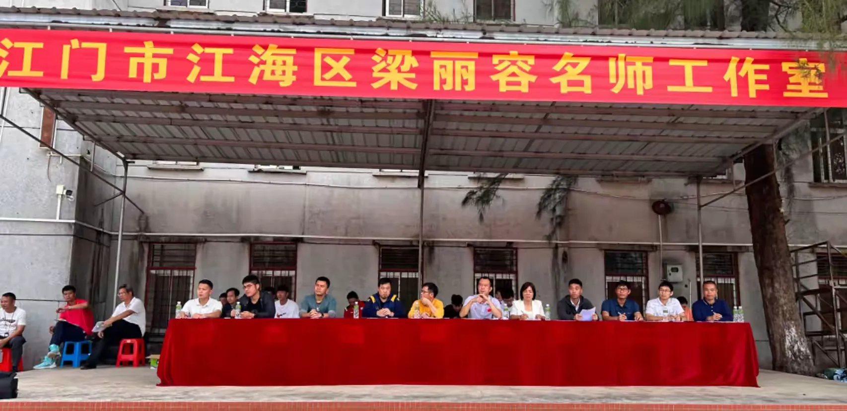 简篇-送教下乡促交流,体育课堂展风采
——江门市江海区梁丽容名师工作室送教下乡暨恩平市高中体育与健康学科先锋基地教研活动
