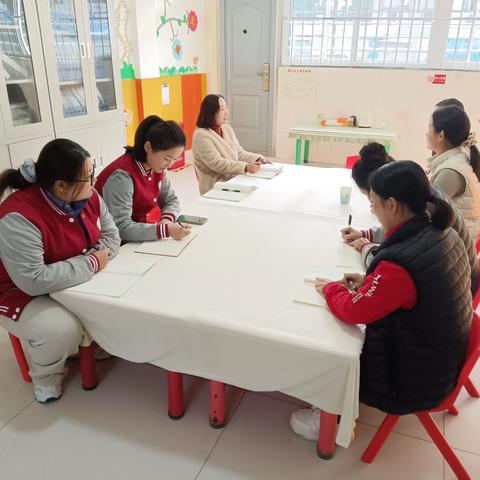 聚焦一日生活，赋能保教提质——爱心幼儿园联合教研活动