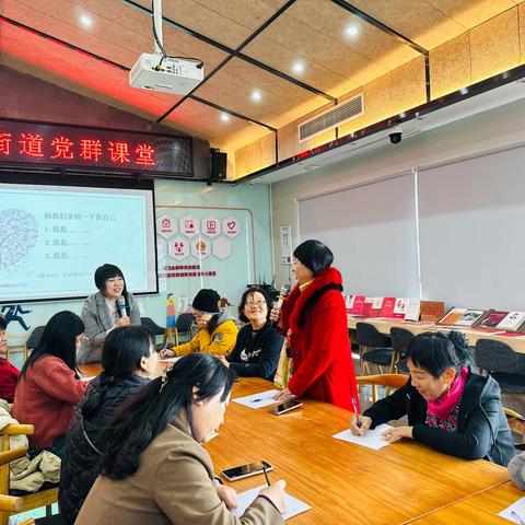 海垦街道“党群课堂”开展“指尖生花，共赴春日浪漫”三八节插花活动（第二期）