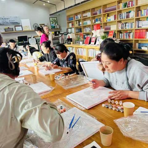 海垦街道“党群课堂”开展“童心彩绘，快乐成长”亲子绘画活动