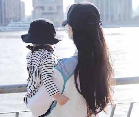 早教指导！婴儿长牙身体会出现低烧吗？(第七篇）