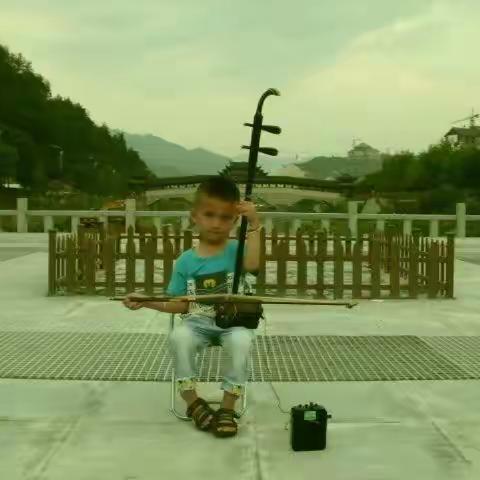 启文小学603钟子涵