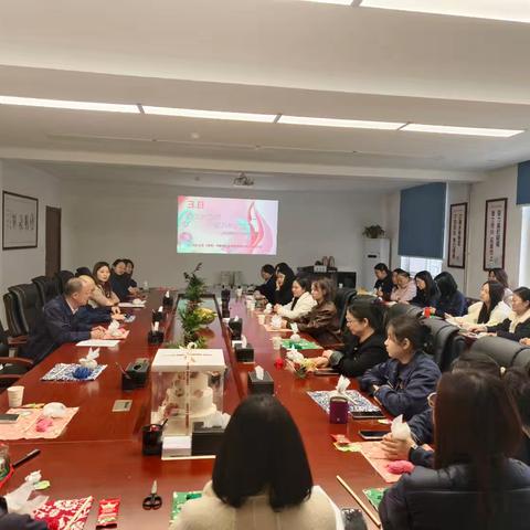 养生护芳华 健康绽光彩——李家河公司工会委员会组织开展庆祝三八节活动
