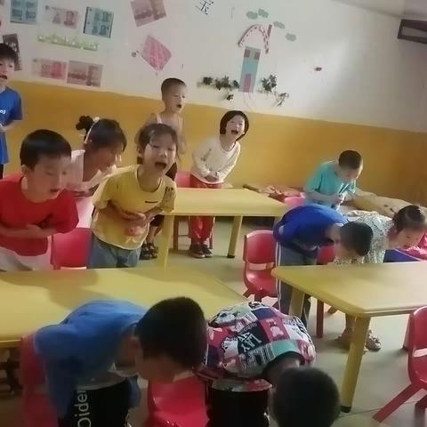 幼小衔接好习惯，我们大二班在行动———粮苑鑫鑫幼儿园