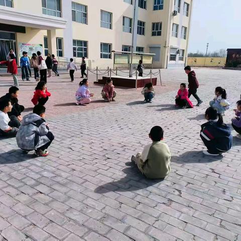 王瞳镇南野庄小学——阳光课间,快乐相伴