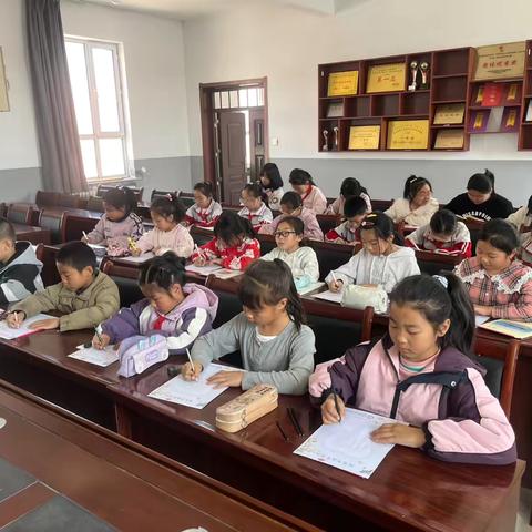 【向阳教育·沐阳蕴美】“美育浸校园 翰墨润北疆”——太东中心小学学生硬笔书法活动纪实