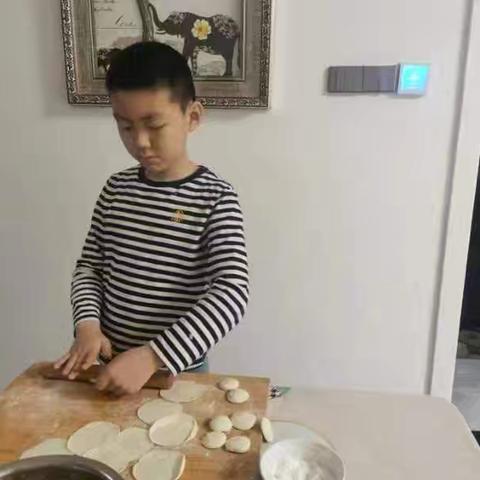 多彩争章，卓越成长‍——五3班张铂洋同学的成长诗篇
