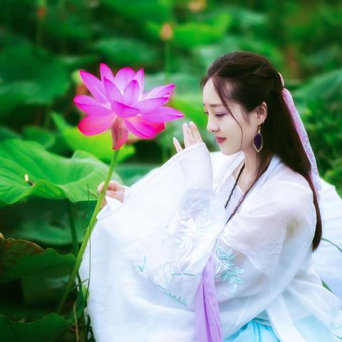 永丰县首届荷花仙子海选活动来啦！全城寻找最美荷花仙子 ，欢迎美女们报名，万元大奖等你来领！