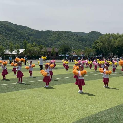 梦想起航，童心飞扬 —— 五里甸子学校“庆六一 文艺汇演”活动纪实