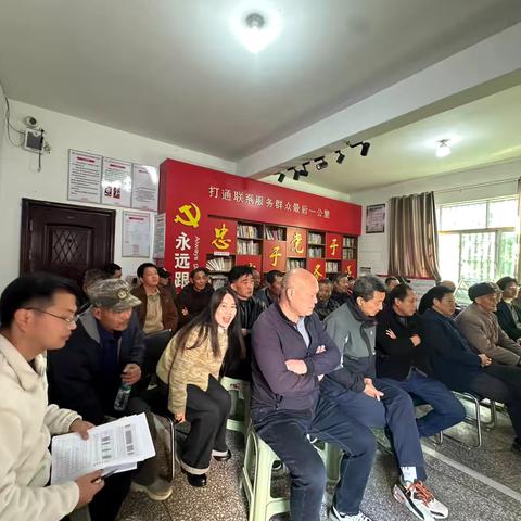 邵畈村召开好商量协商议事会——清掏解民困    助力式平大道下水道清污