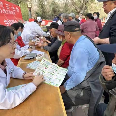 一四三团开展“综合施治 科学防癌”宣传周活动