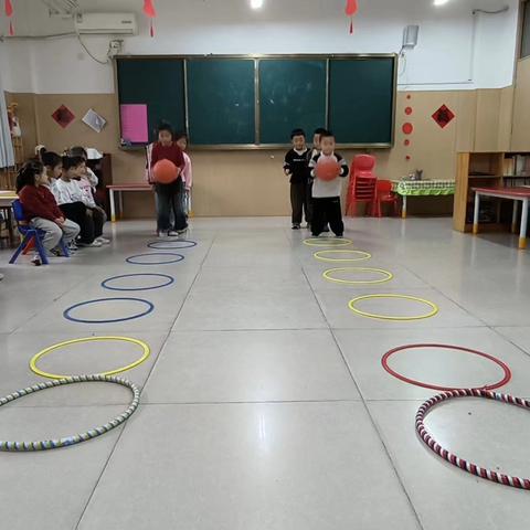 新城小学附属幼儿园大一班一周精彩回顾：成长的点滴瞬间（五）